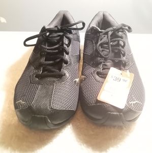 Mens All Black Puma Like New Size 9